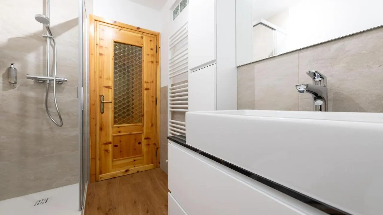 Italianway - Roma 87 Apartment Bormio Italy