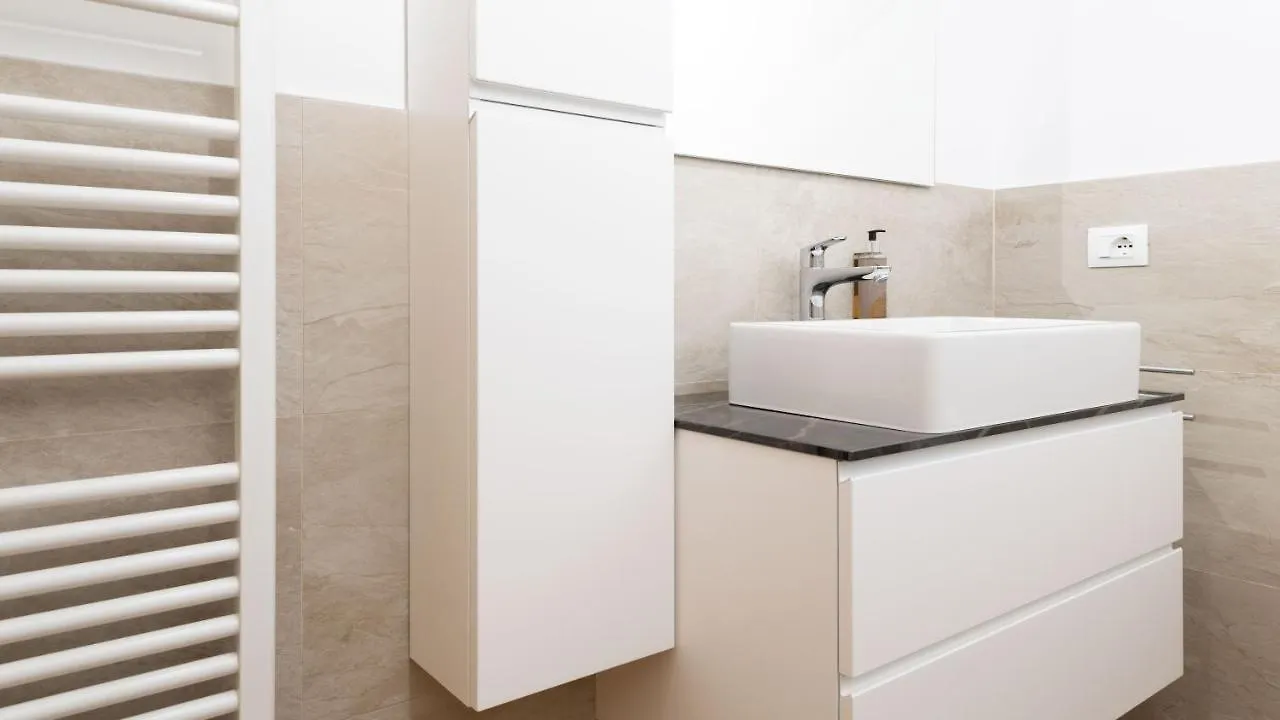 Italianway - Roma 87 Apartment Bormio 0*,  Italy